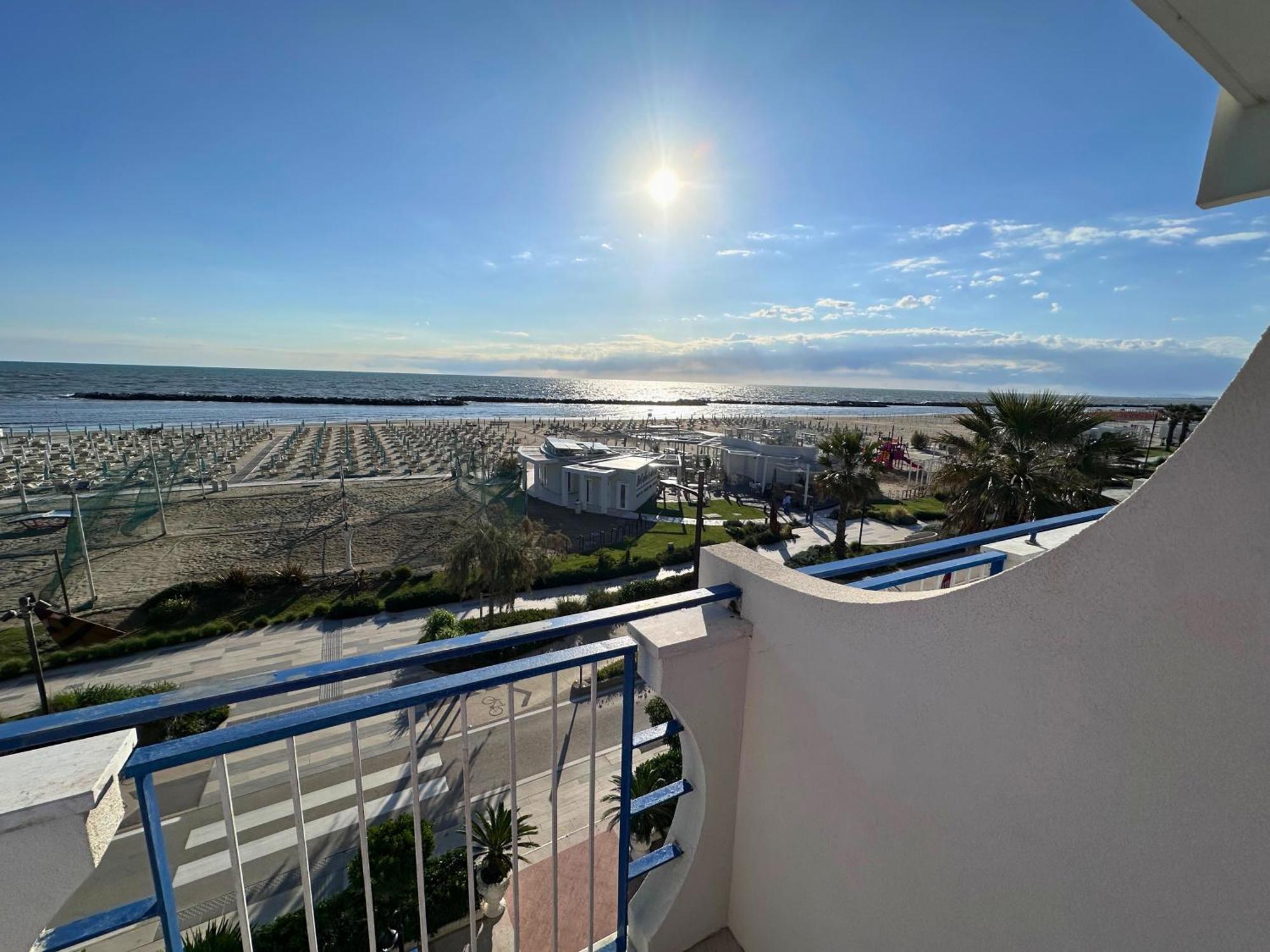 Family Room with Sea View,1670190751:JPEG