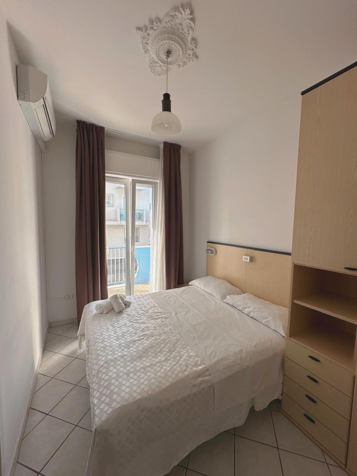 Double Room with Balcony and Sea View,1694834133:JPEG